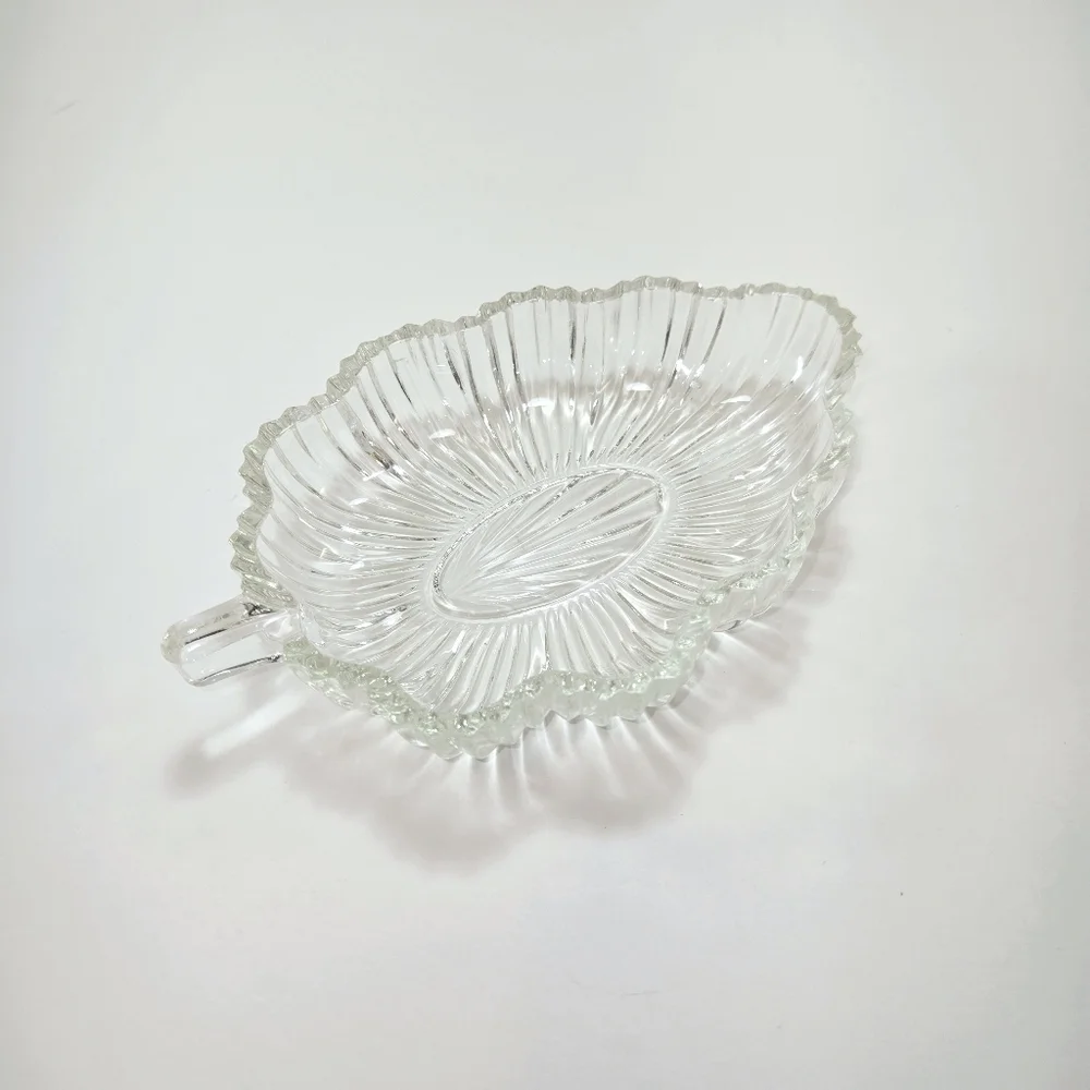 Vintage Depression Glass Trinket Dish Like New Leaf Shaped Ridged Pattern